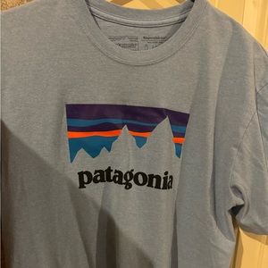 Light blue, Patagonia tshirt size M - great condition no stains